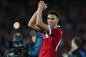 Sao 19 tuổi của Liverpool đã sẵn sàng đối mặt Ronaldo