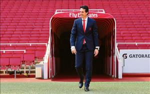 Unai Emery: Công thức Monchi trong giấc mơ tái cấu trúc của Arsenal