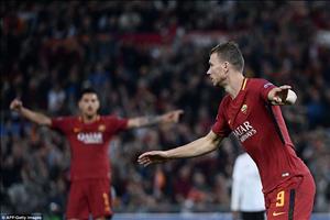 Sát thủ Serie A muốn quay lại nước Anh, Chelsea mừng thầm