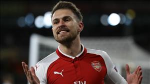 Ramsey lên tiếng chào đón HLV Emery