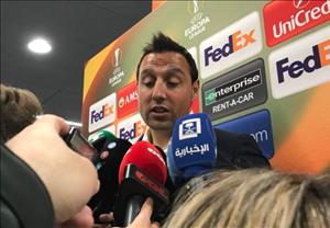 Thua đau Atletico, Arsenal còn nhận tin dữ về Cazorla