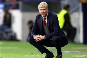 Sao Atletico chơi trò “vừa đấm, vừa xoa” với Wenger