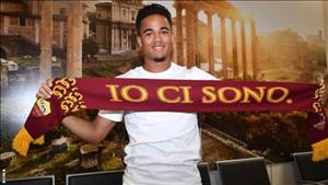 Điểm tin bóng đá sáng 12/6: MU nhận cú sốc nặng trong vụ con trai Kluivert
