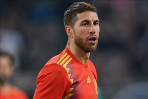 Ramos thừa nhận bị doa giết sau khi chơi xấu Salah