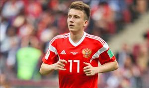 CSKA từ chối bán người hùng World Cup cho đại gia