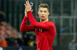 Cristiano Ronaldo thuê võ sĩ đấu bò làm vệ sĩ ở World Cup 2018