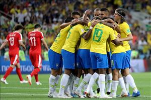 Thấy gì trong ngày Brazil nhẹ nhàng hạ Serbia 2-0?