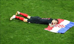 Hạ gục Anh, cầu thủ Croatia thi nhau pose ảnh ăn mừng lên MXH