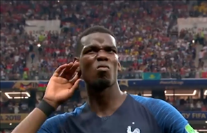 Hành động khác thường của Pogba ở chung kết World Cup 2018