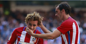 Antoine Griezmann phũ phàng với Diego Godin
