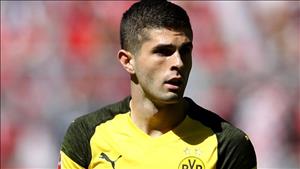 Bị chê mua Alisson với giá đắt, Jurgen Klopp đổ tội cho... Man Utd