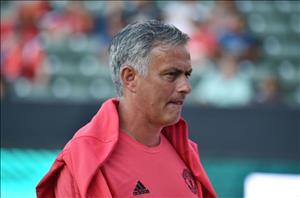 Mourinho sẽ để Matic đá trung vệ mùa tới nếu...