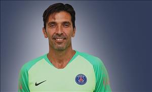 PSG hoàn tất hợp đồng với “Người nhện” Buffon