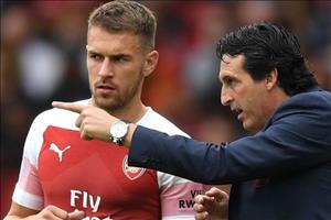 Thuyền trưởng Arsenal tiếp tục dằn mặt học trò