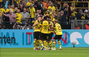 Video tổng hợp: Dortmund 4-1 Leipzig (Vòng 1 Bundesliga 2018/19)