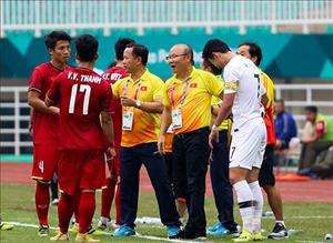 Son Heung-min thể hiện sự láu cá ngay trong trận đấu với Việt Nam