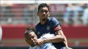 Smalling không thèm đếm xỉa đến việc MU mua thêm trung vệ