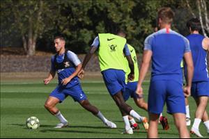 HLV Maurizio Sarri tính gây sốc ở trận gặp Huddersfield