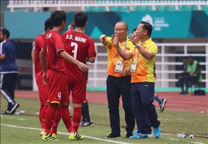 AFF Cup 2018: Thầy Park nên dùng đội trẻ hay trao cơ hội cho cựu binh?