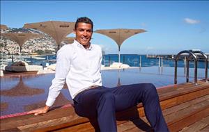 Chuỗi khách sạn của Ronaldo được mở rộng sang Paris