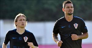 Lovren: Modric còn xuất sắc hơn nữa nếu chơi cho TBN hoặc Đức
