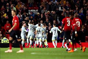 Ashley Young nói gì về thất bại của M.U trước Derby County?