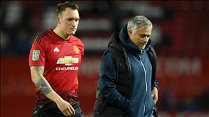 Mourinho: Tôi biết MU sẽ gặp rắc rối khi Jones đá penalty