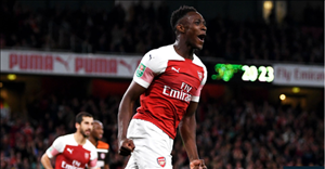 HLV Emery khen ngợi Welbeck sau cú đúp vào lưới Brentford
