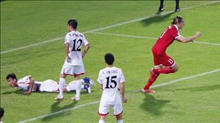 Đây! Khoảnh khắc Lebanon sút tấm vé của mình vào tay Việt Nam