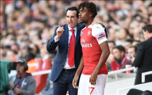 Mùa giải chưa bắt đầu sao Arsenal đã đầu hàng trong cuộc đua vô địch NHA