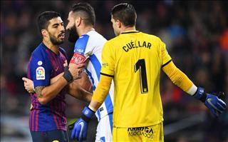 HLV Valverde nói gì trước nghi án Barca được trọng tài thiên vị?