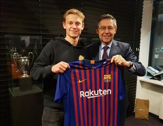Biết thân biết phận, Pep Guardiola tiết lộ lý do bỏ cuộc vụ De Jong
