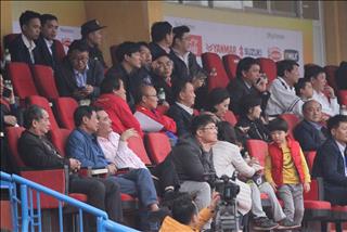 HLV Park Hang Seo thân chinh dự khán trận giao hữu của U22 Việt Nam