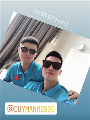 Duy Mạnh vs Huy Hùng đeo kính râm cực ngầu