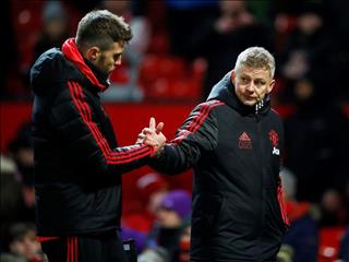 Man Utd đứt mạch chiến thắng: Tuần trăng mật đã kết thúc, nhưng triều đại Ole mới chỉ bắt đầu