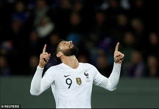 Tỏa sáng trong màu áo ĐT Pháp, Giroud có vài lời gửi đến Lampard
