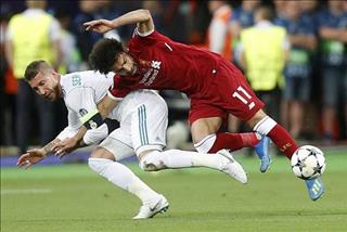 Liverpool nên bán Mohamed Salah khi vẫn còn được giá