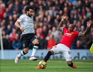 Ashley Young: “Chuỗi thắng của Liverpool sẽ chấm dứt ở Old Trafford”