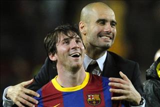 VIDEO: Pep Guardiola tiết lộ tuyệt kỹ của Leo Messi trên sân cỏ