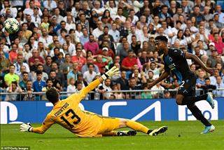Real Madrid hòa như thua, Zidane giải thích ra sao về quyết định sốc với Courtois?