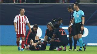 Sau Sule, thêm một trụ cột hàng thủ Bayern chấn thương nặng