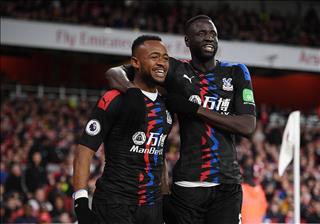 Thống kê Arsenal 2-2 Crystal Palace: Đại bàng gây sốc