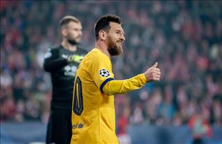 Lionel Messi: Ronaldo là tiền đạo vĩ đại nhất tôi từng thấy