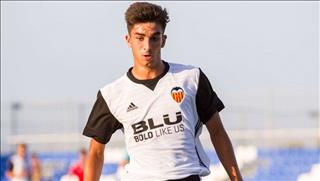 Bản hợp đồng đầu tiên của Liverpool vào tháng 1 trị giá 17 triệu bảng?