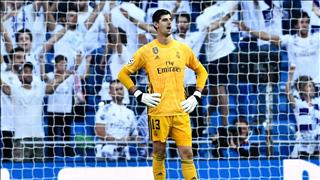 Courtois bị loại khỏi đội hình Real Madrid dự trận Granada