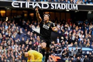 Adama Traore: Rũ bỏ hình ảnh máy chạy “không não”