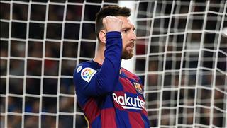 Đá phạt siêu hạng, Messi san bằng kỷ lục của Ronaldo
