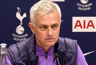 Nhậm chức ở Tottenham, Mourinho được thể xỉa xói cả MU và Chelsea