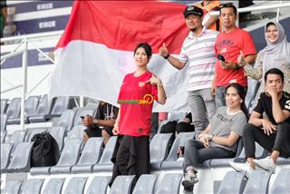Ảnh: Có Nữ hoàng phim người lớn cổ vũ, Indonesia dễ dàng vượt ải Thái Lan