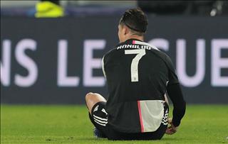 HLV Juventus tiết lộ Ronaldo đã nén đau ra sân với Atletico
